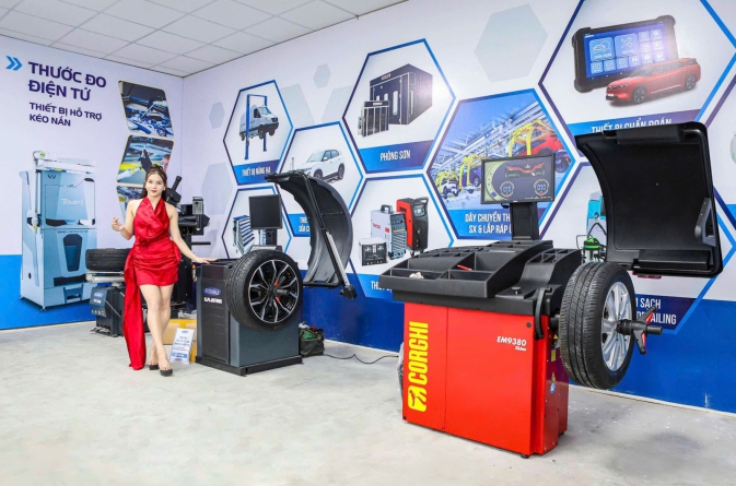 Máy cân bằng Lốp KOISU PL.6579WR